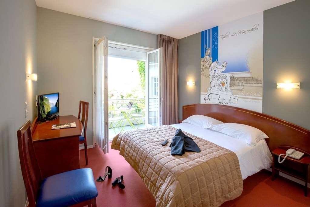 Cit'Hotel De La Marne Тарб Стая снимка