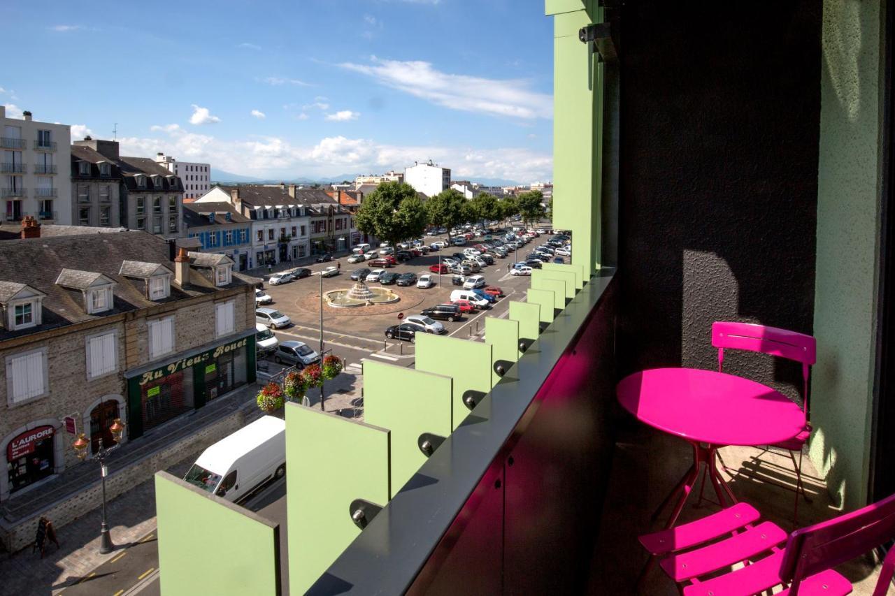 Cit'Hotel De La Marne Тарб Екстериор снимка