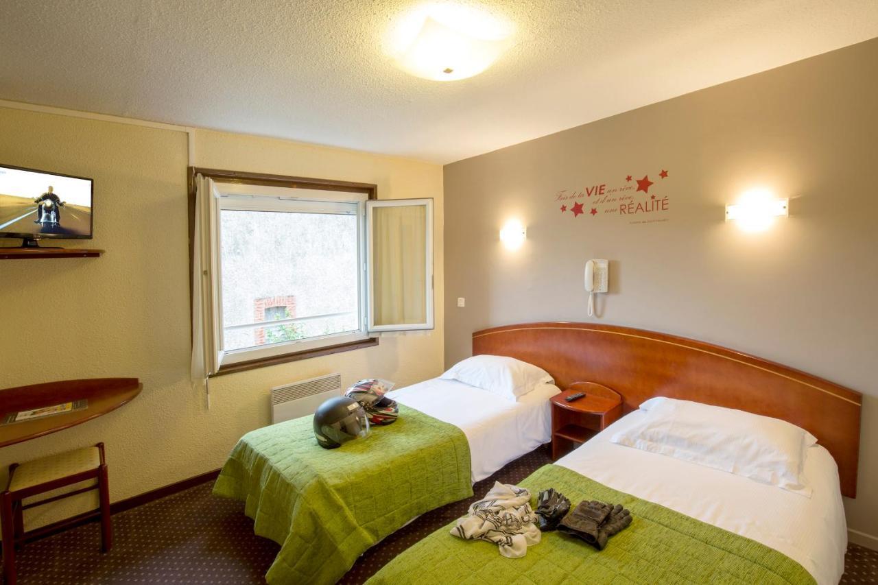 Cit'Hotel De La Marne Тарб Екстериор снимка
